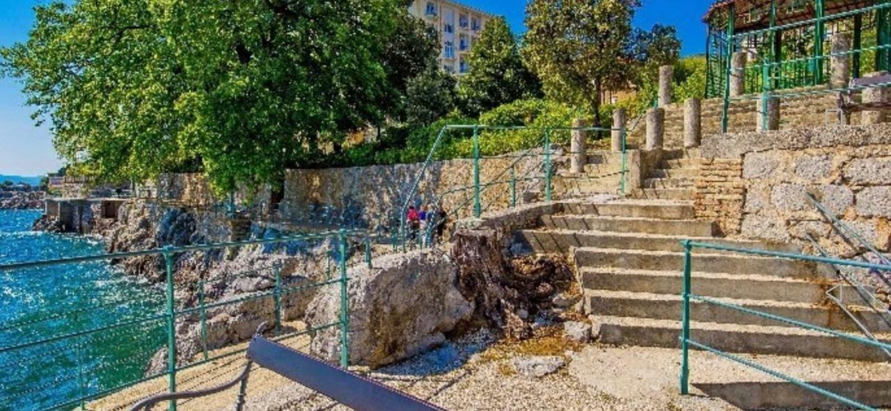 Studio Apartman Villa Gianna ロヴラン エクステリア 写真