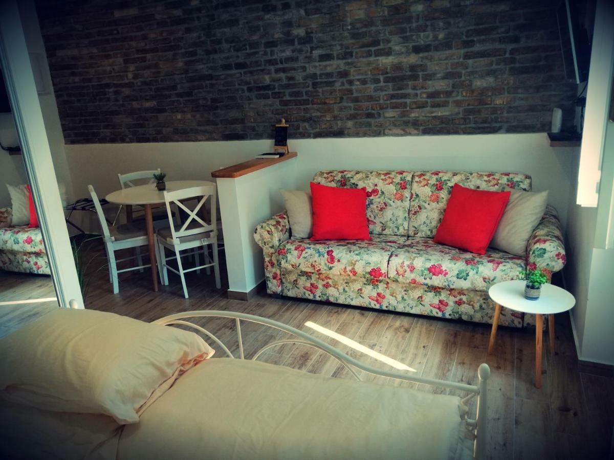 Studio Apartman Villa Gianna ロヴラン エクステリア 写真